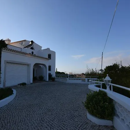 Holiday home Vivenda Roseiral Albufeira