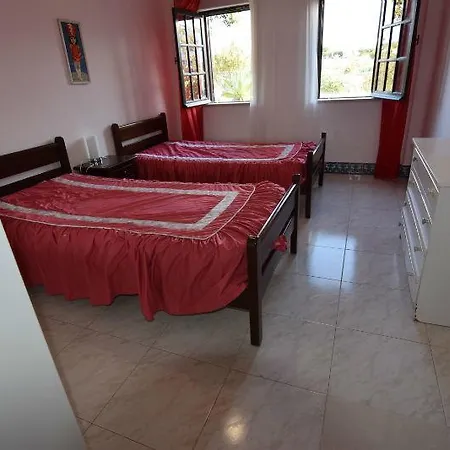 Holiday home Vivenda Roseiral *