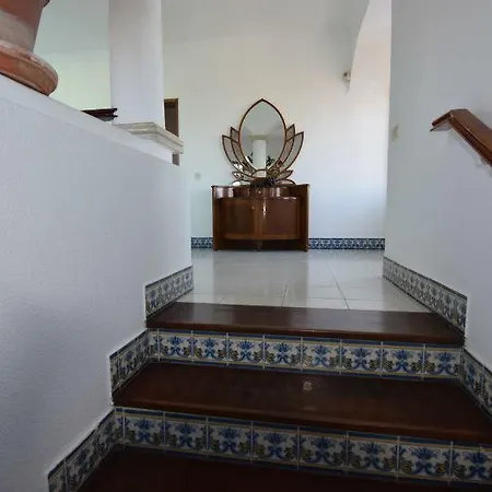 Vivenda Roseiral Holiday home *