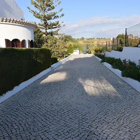 Holiday home Vivenda Roseiral *